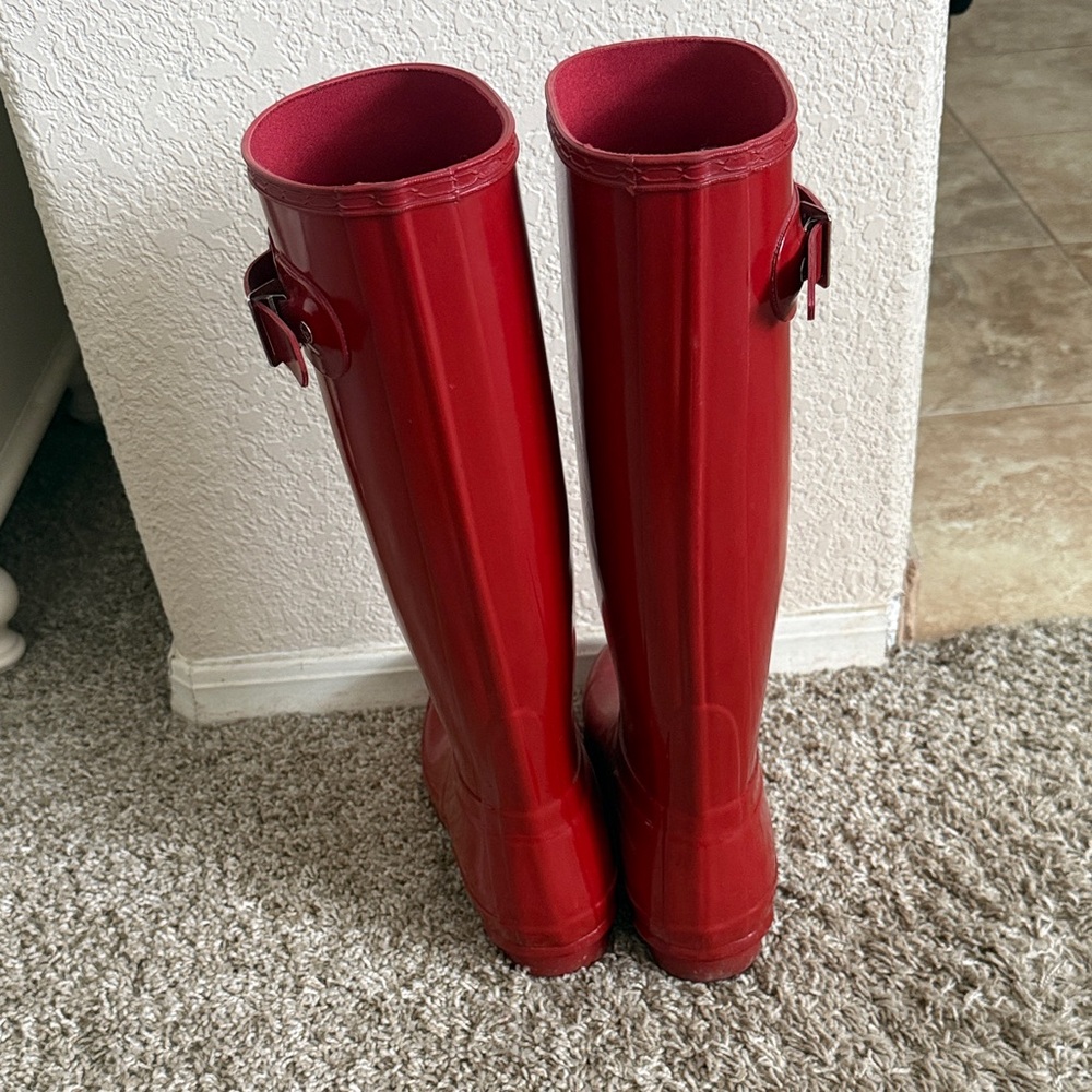 Hunter Red Gloss Tall Rain Boots - Picture 8 of 10